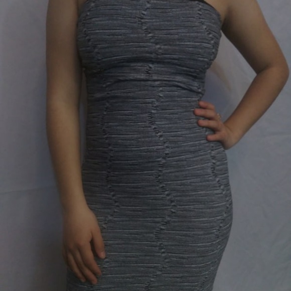 STRAPLESS SHORT DRESS Whitney Eve - Picture 3 of 6